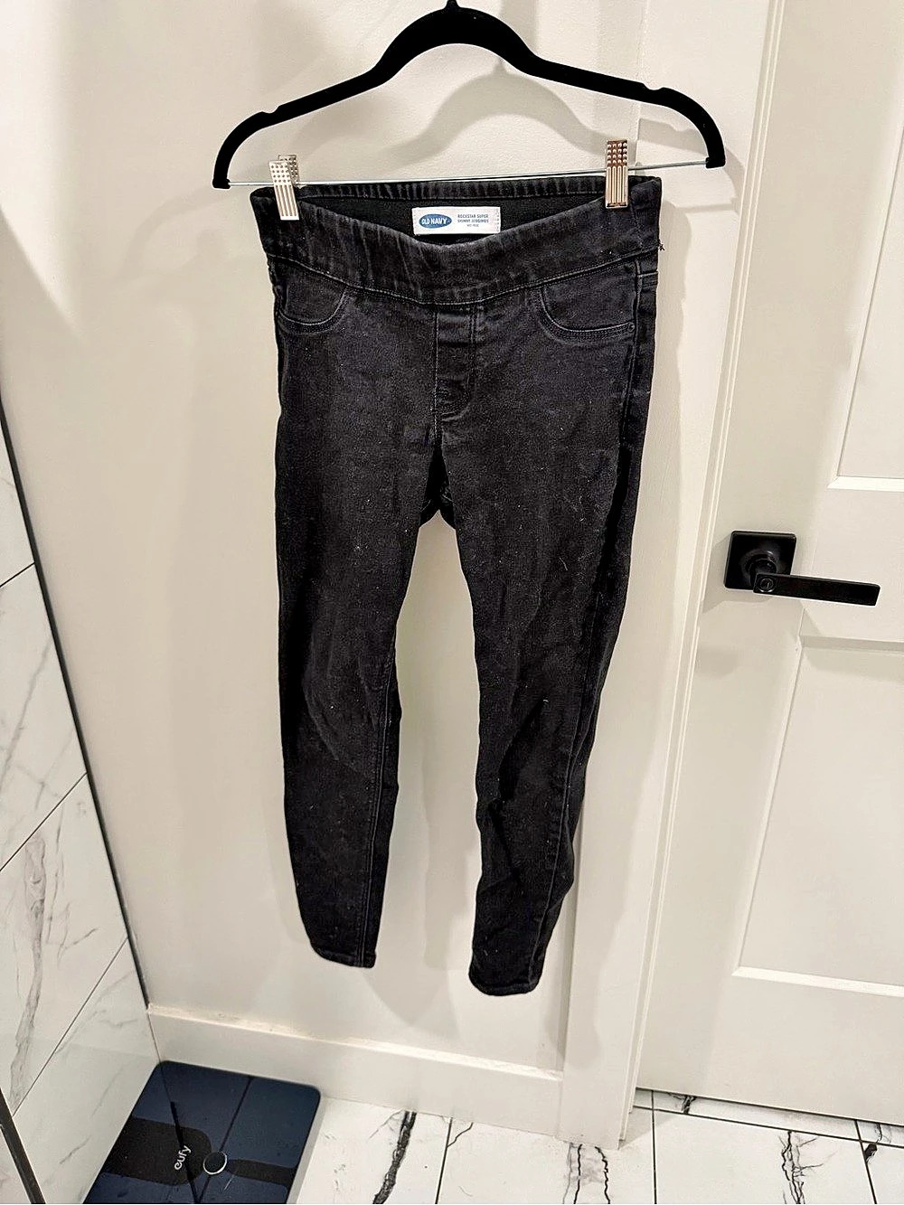 Black Skinny Jeans